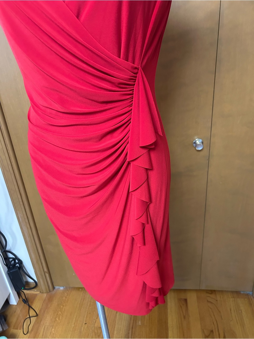 Cap-Sleeve Red Ruched Wrap Midi Dress with Cascade Ruffle - Picture 2 of 5